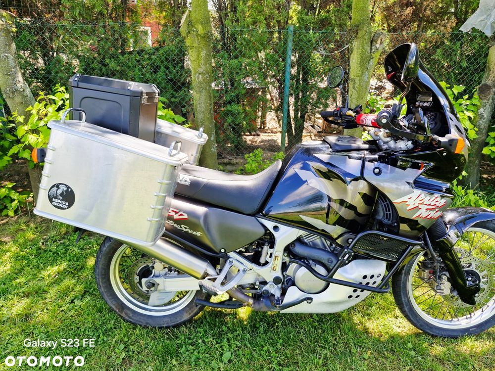 Honda XRV - 21