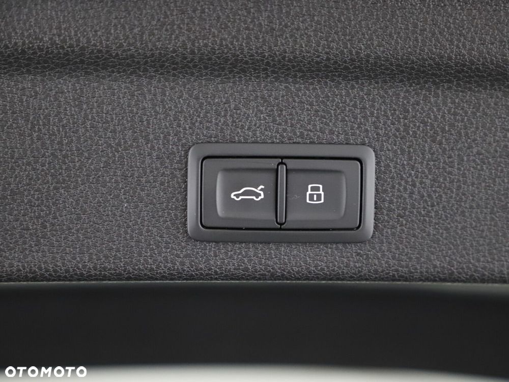 Audi Q3 Sportback 40 TFSI Quattro S-Line S tronic - 29