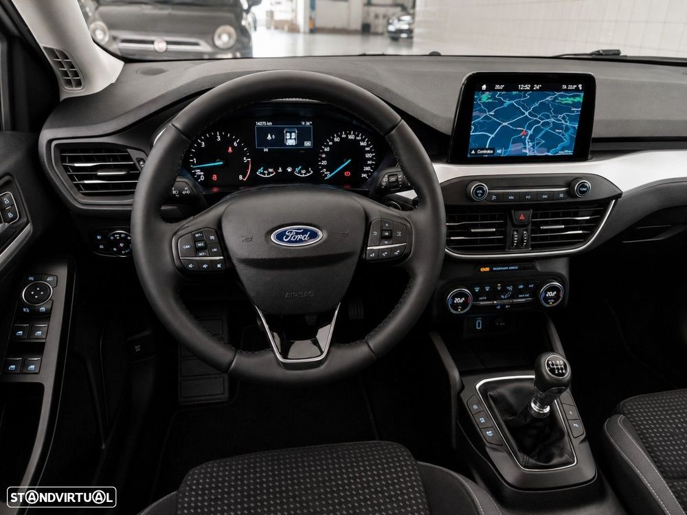 Ford Focus 1.5 TDCi ECOBlue Titanium - 12