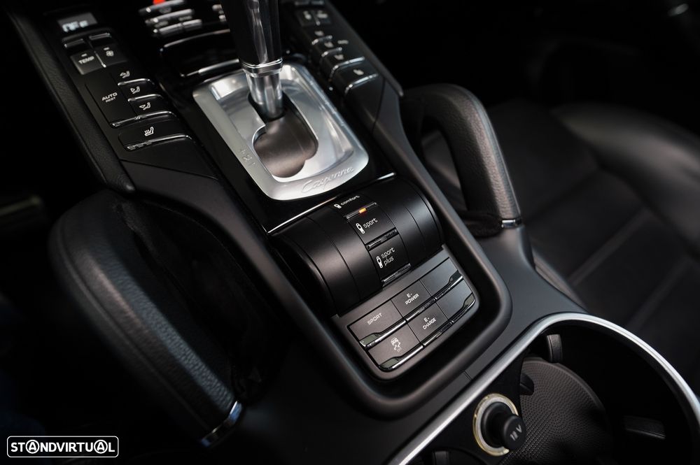 Porsche Cayenne S E-Hybrid - 14