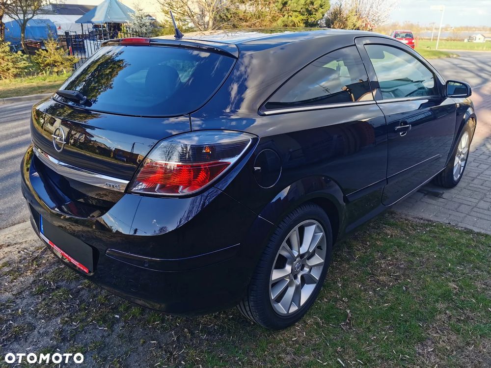 Opel Astra 1.8 Limited - 4