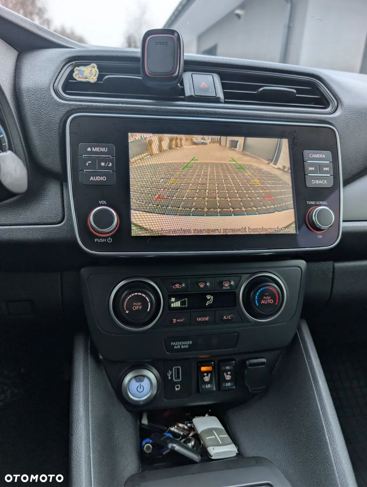 Nissan Leaf 40kWh Acenta - 9