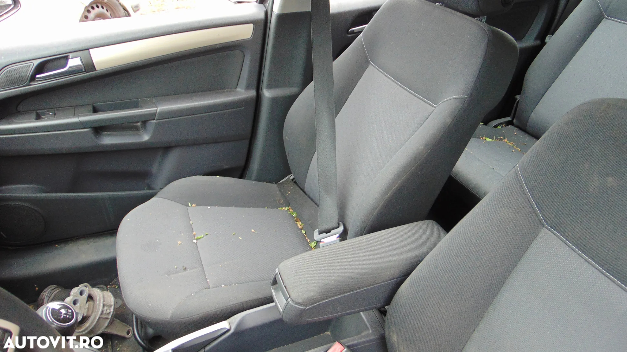 Scaune fata/spate Opel Zafira B an 2008 - 3