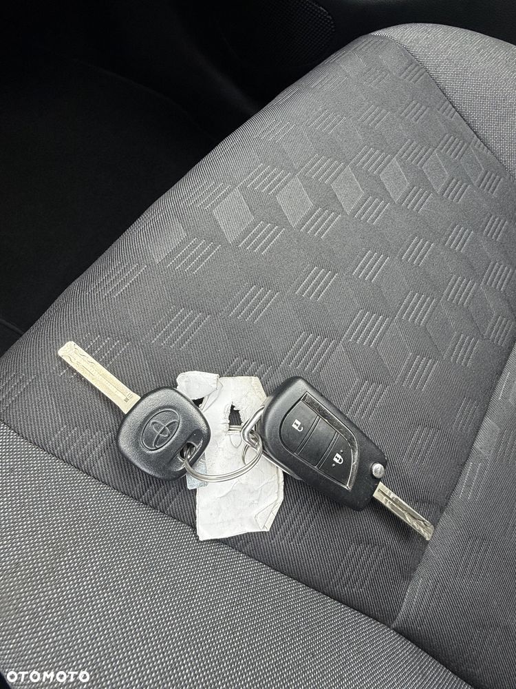Toyota Yaris Cross - 18