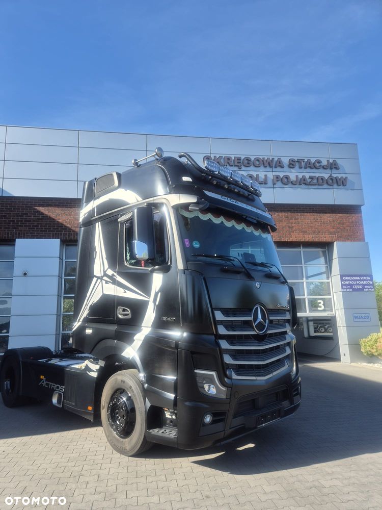 Mercedes-Benz ACTROS - 2