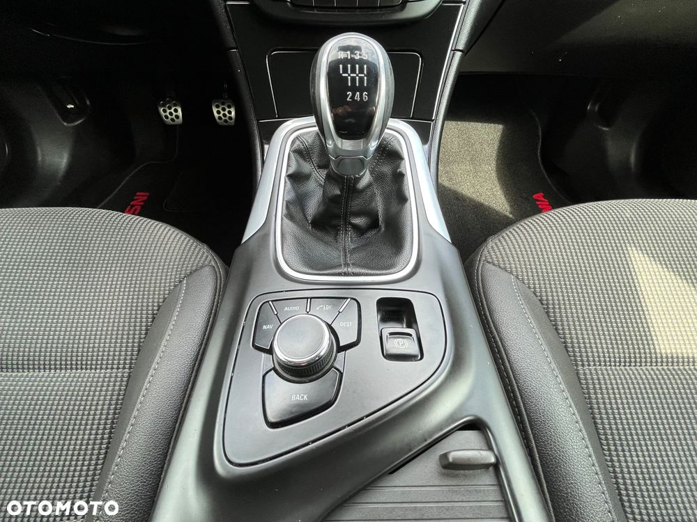 Opel Insignia 2.0 CDTI Innovation - 13