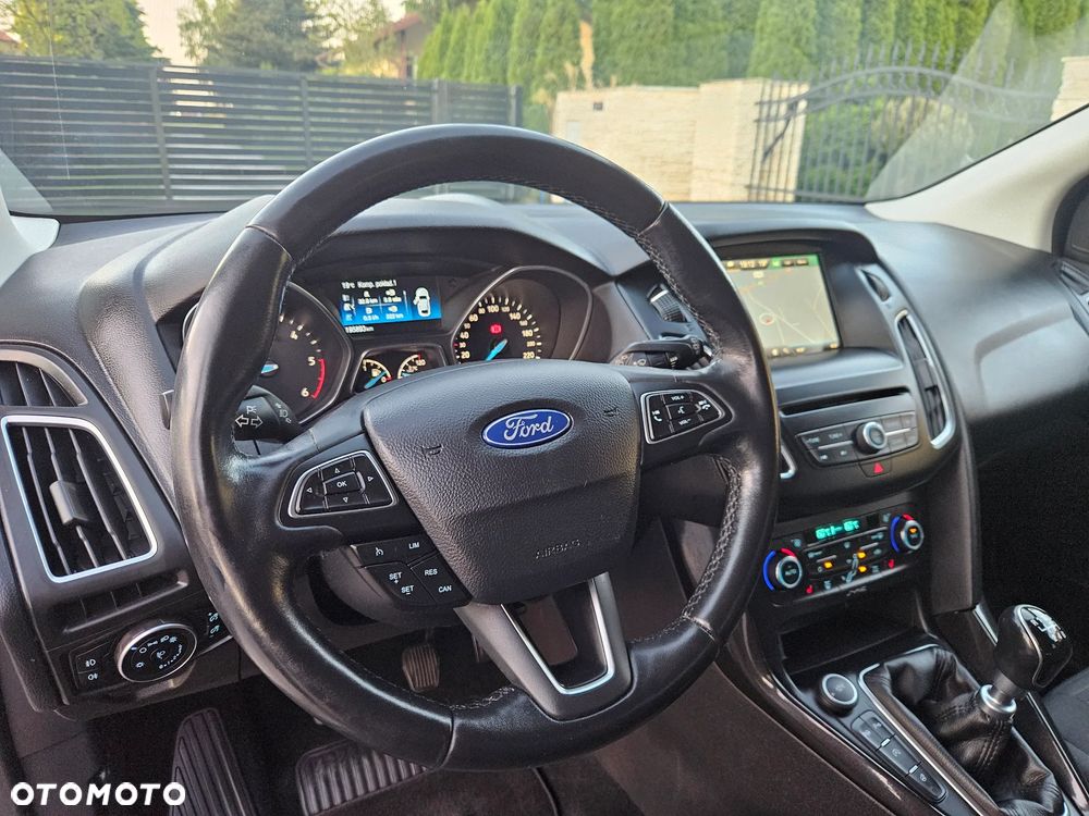 Ford Focus 1.6 TDCi DPF Titanium - 34
