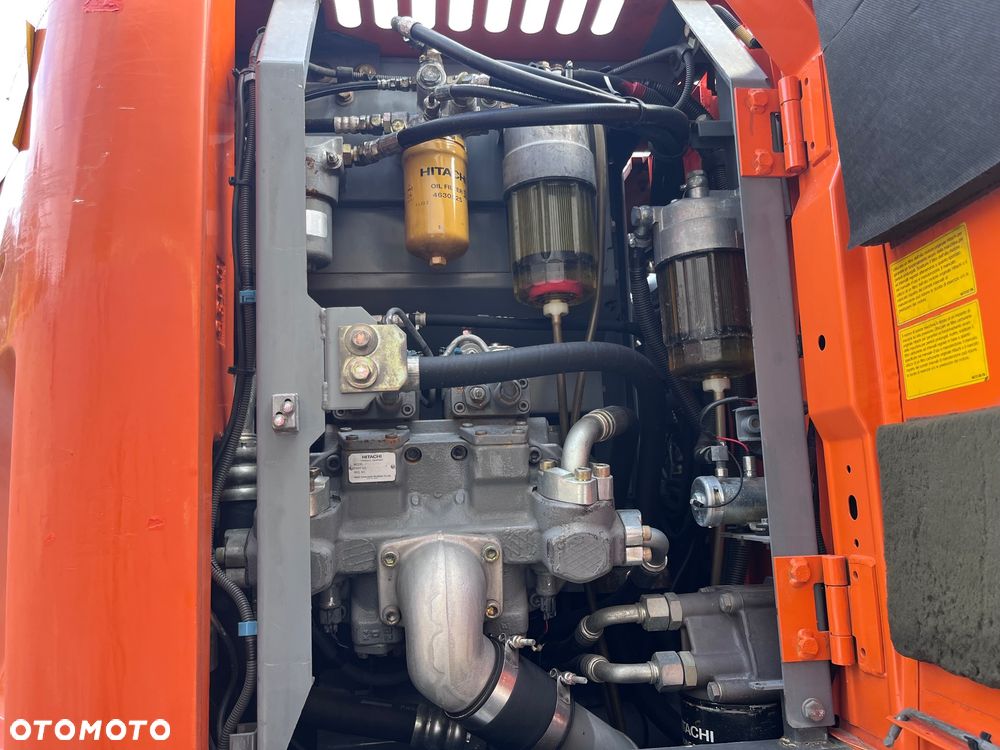 Hitachi ZX145W-3 - 17