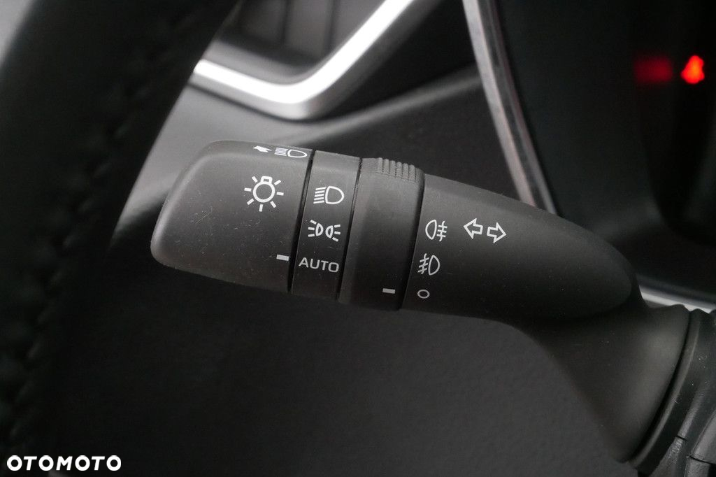Toyota Corolla - 22