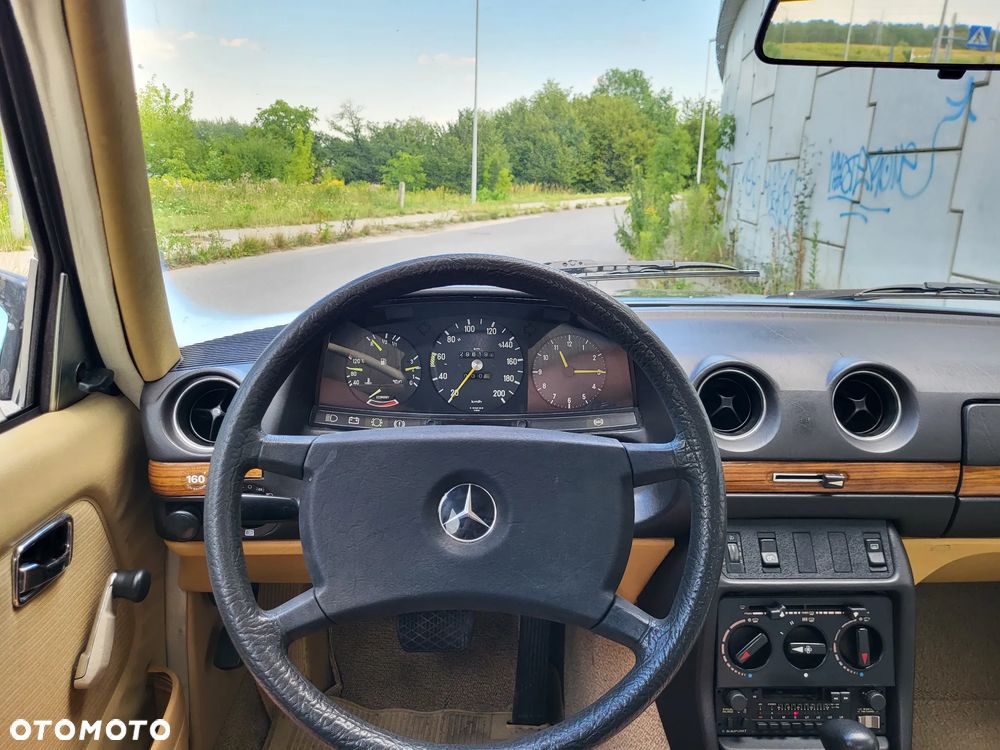 Mercedes-Benz W123 - 9
