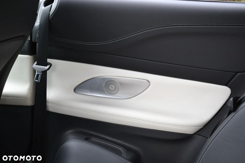 Mercedes-Benz Klasa E 300 Coupe 9G-TRONIC - 25