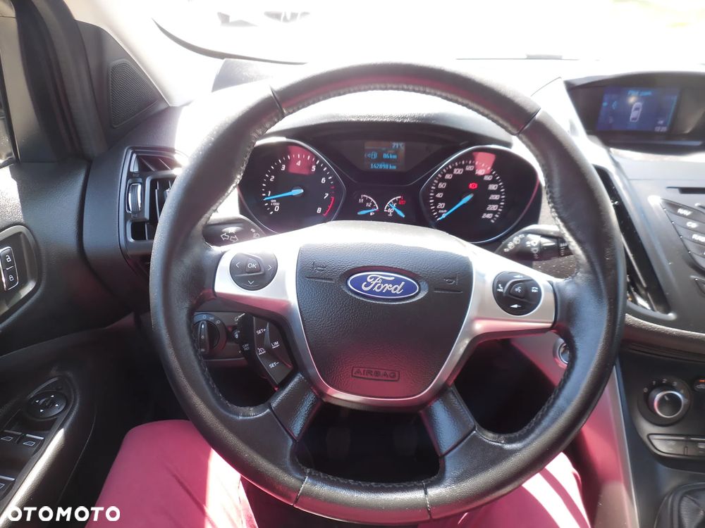 Ford Kuga - 20