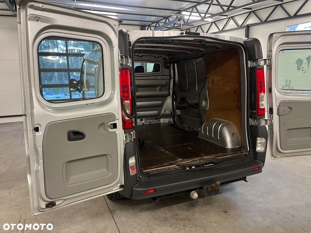 Opel Vivaro - 15