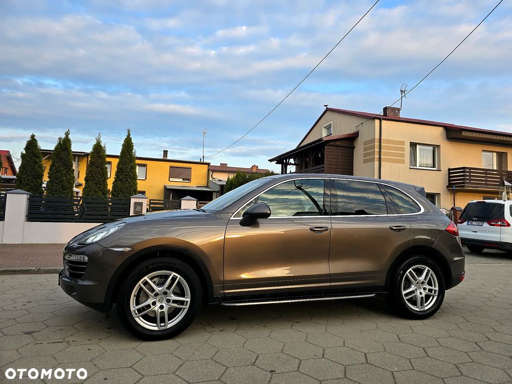 Porsche Cayenne - 34