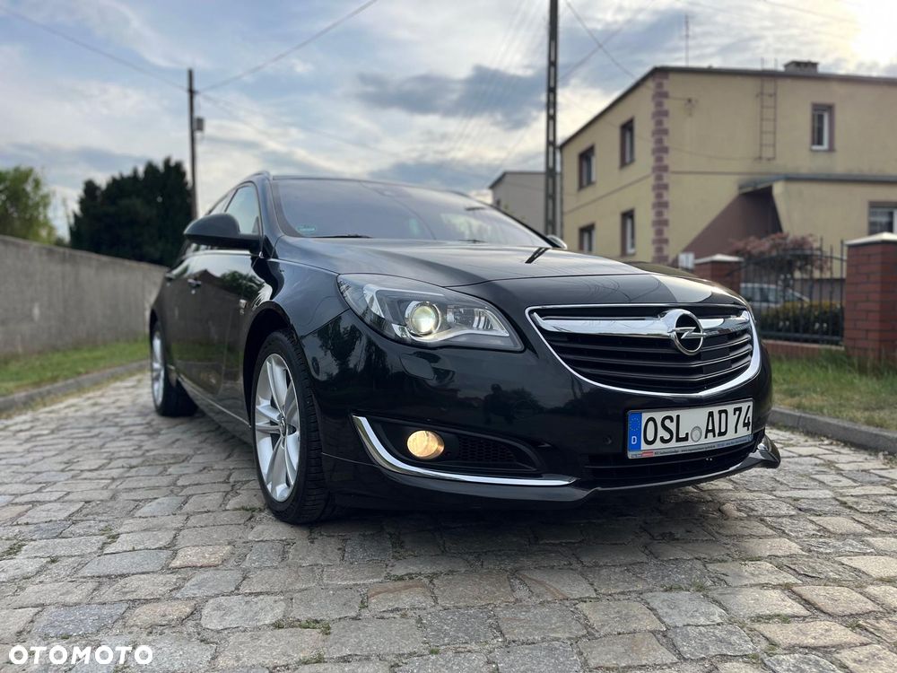 Opel Insignia 2.0 BiTurbo CDTI Sport - 2