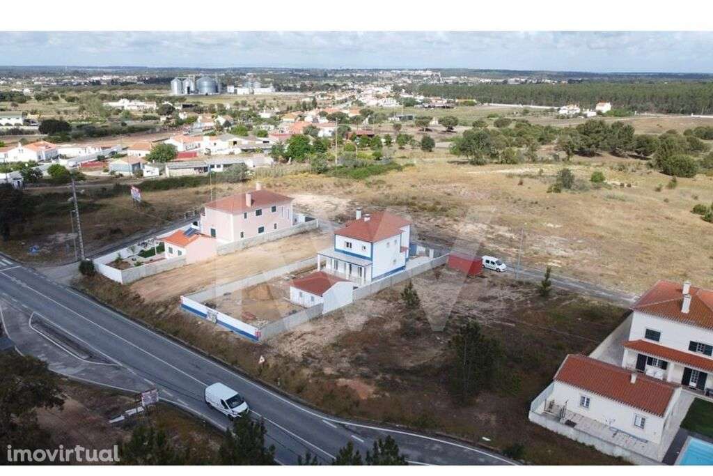 Terreno Urbano 1394m2 - Grande imagem: 3/3