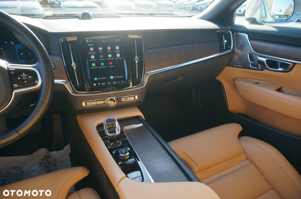 Volvo V90 Cross Country B5 D AWD Ultimate - 17