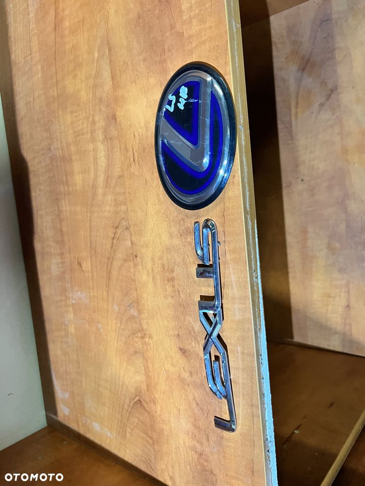 Znaczek, emblemat tył Lexus LS600h 07-12r. - 1
