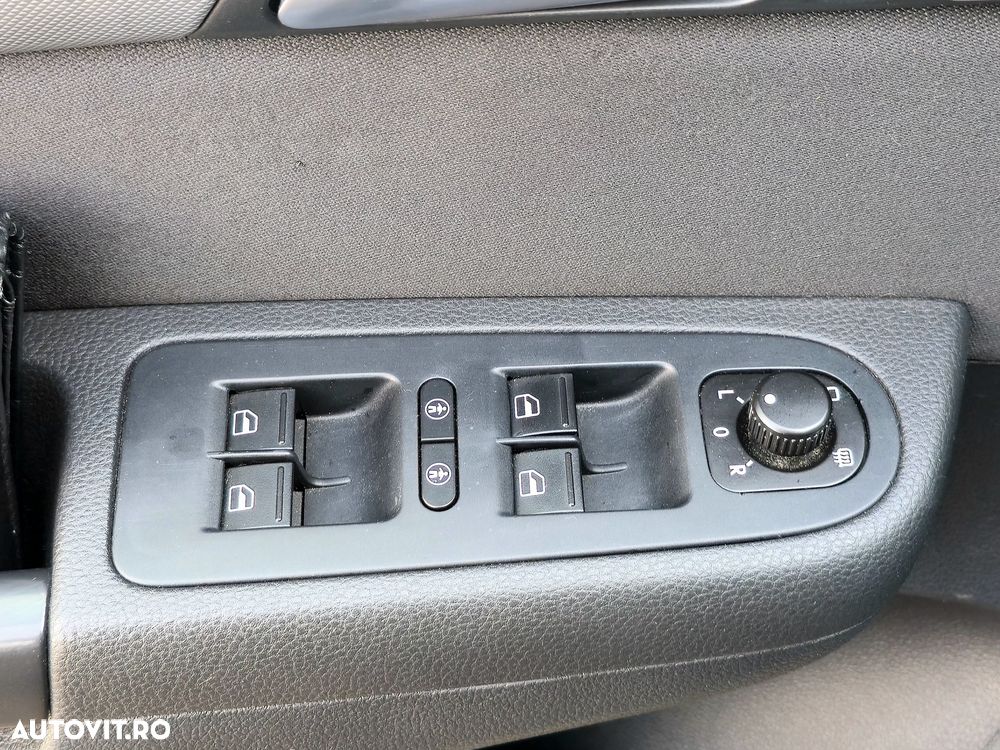 VOLKSWAGEN Sharan 2013 — imagine 24