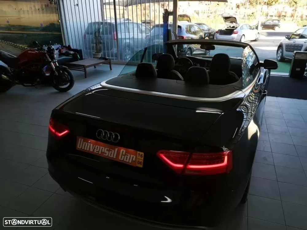 Audi A5 Cabrio 2.0 TDi S-line — fotografia 5