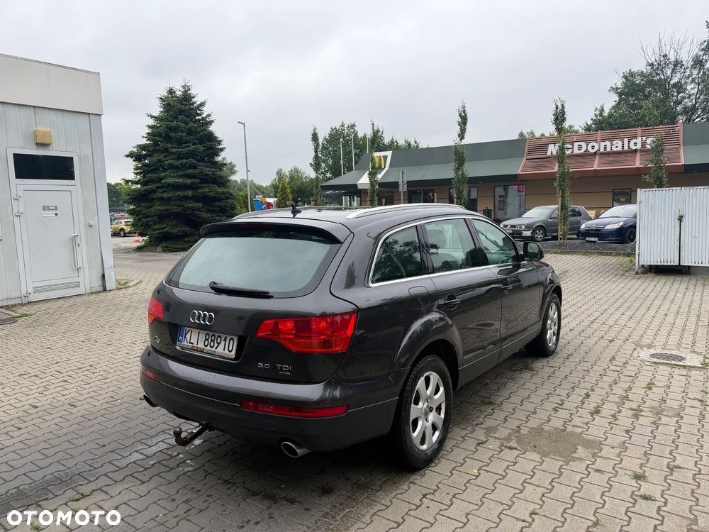 Audi Q7 - 5