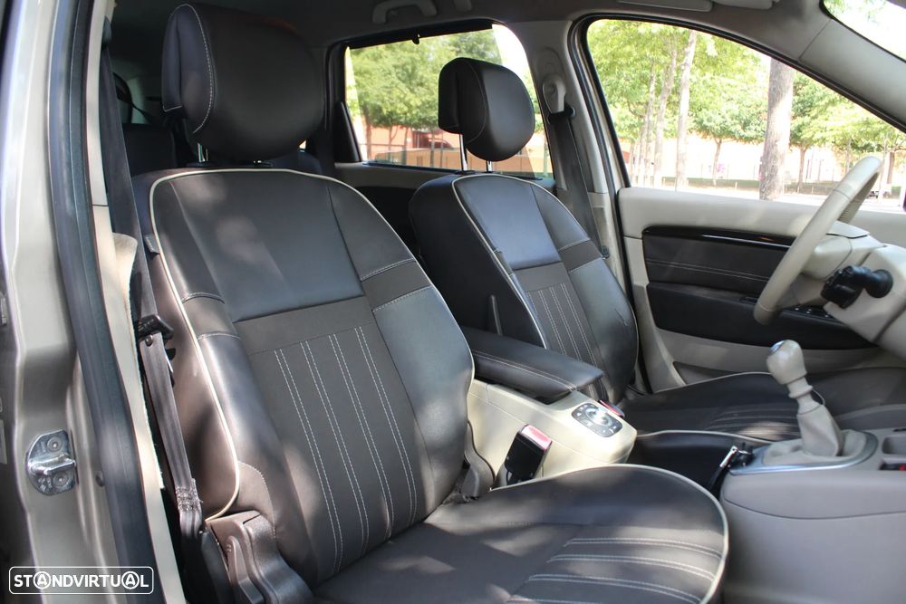 Renault Grand Scénic 1.5 dCi Dynamique S SS - 52