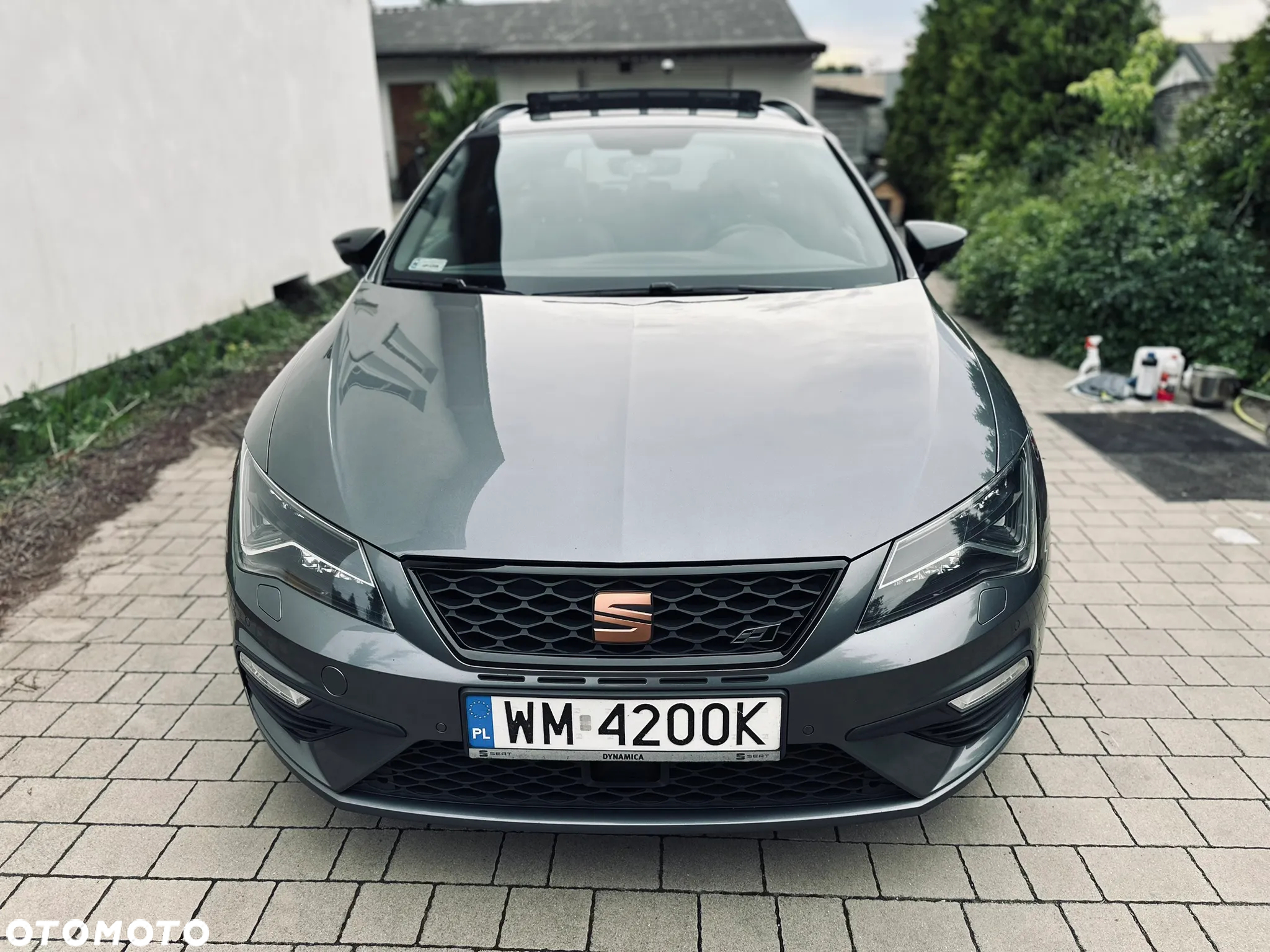 Seat Leon 2.0 TSI Cupra S&S DSG - 2