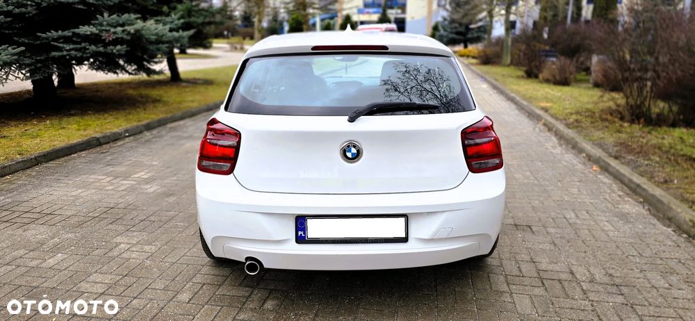 BMW Seria 1 116d DPF Edition Sport - 4