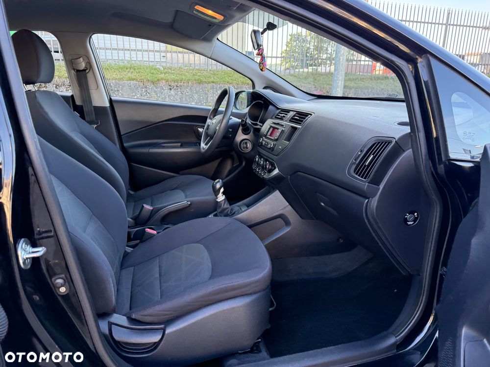 Kia Rio 1.4 Spirit - 21