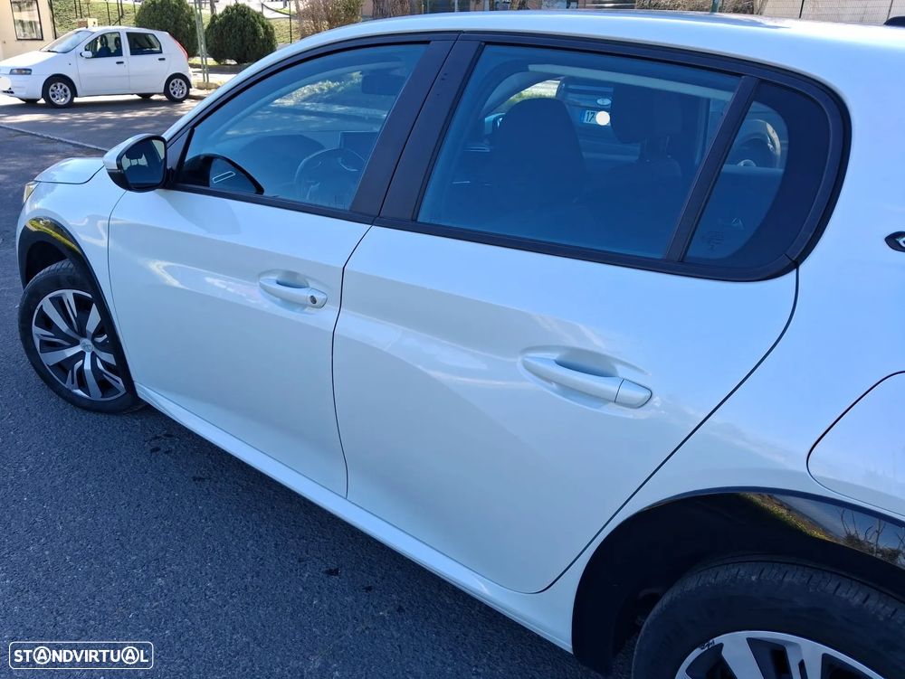 Peugeot e-208 50 kWh Active - 9