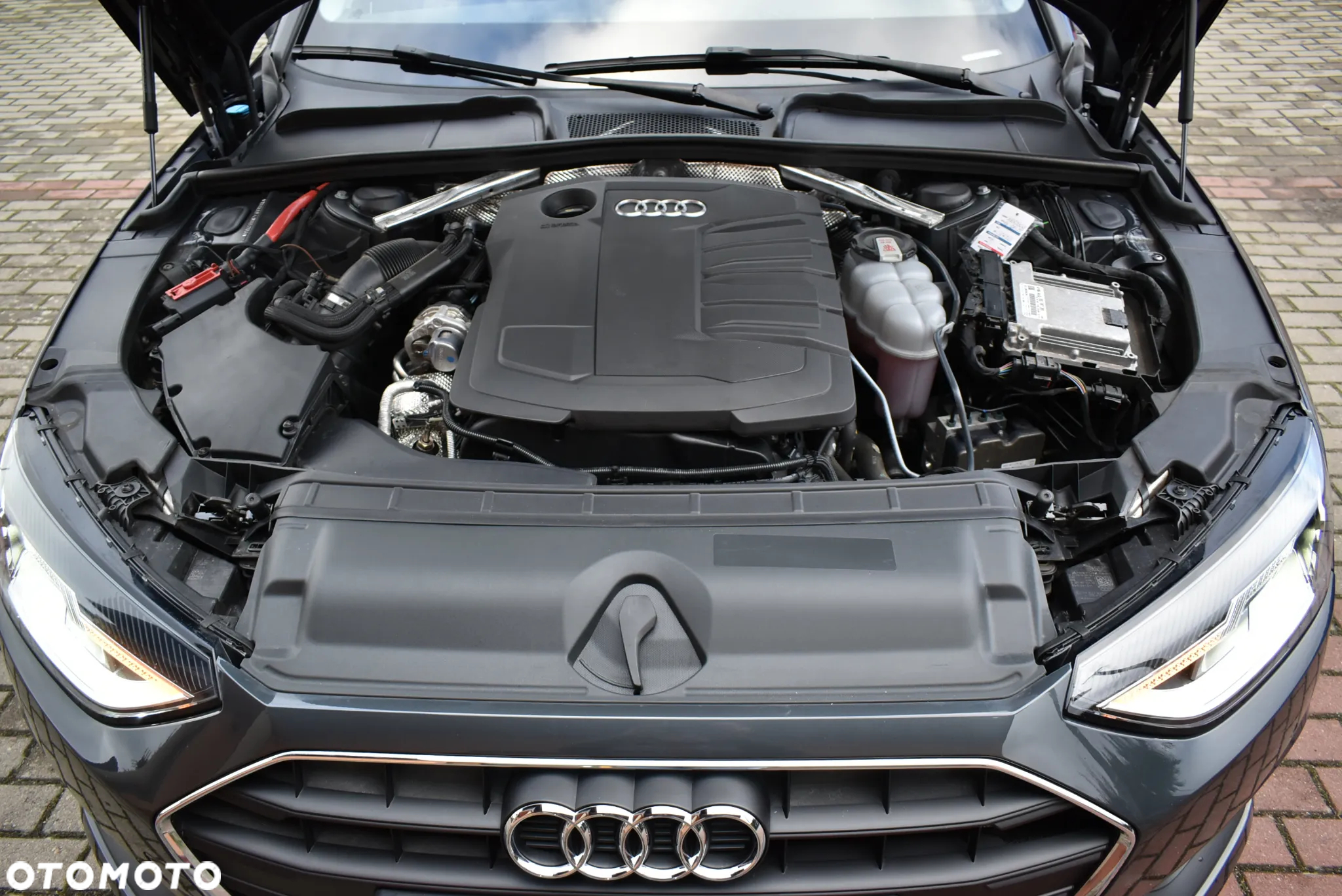 Audi A4 Avant 40 TDI S tronic - 36