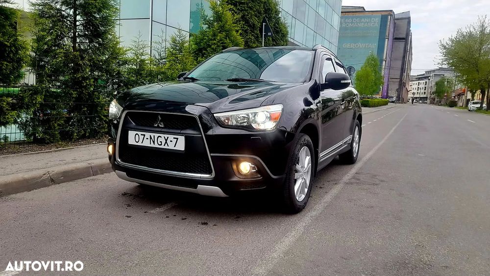 Mitsubishi ASX 1.8 DI-D 2WD Intense - 11