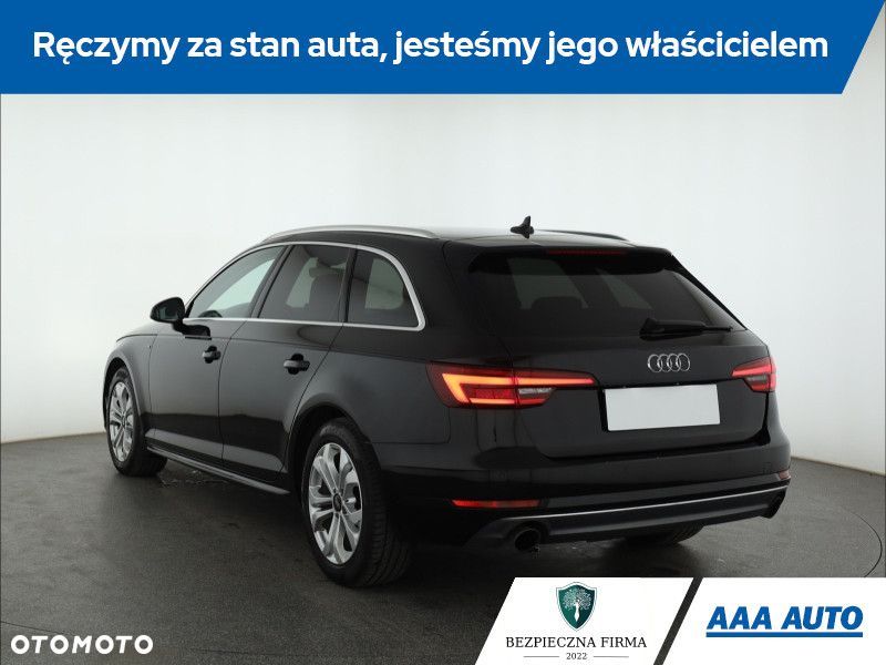 Audi A4 Avant - 6
