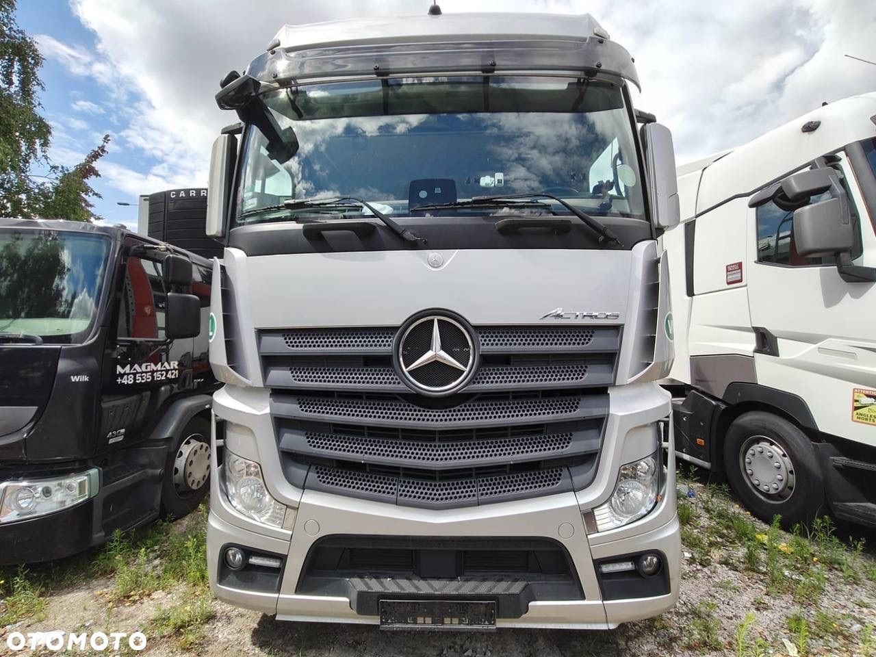 Mercedes-Benz ACTROS - 1