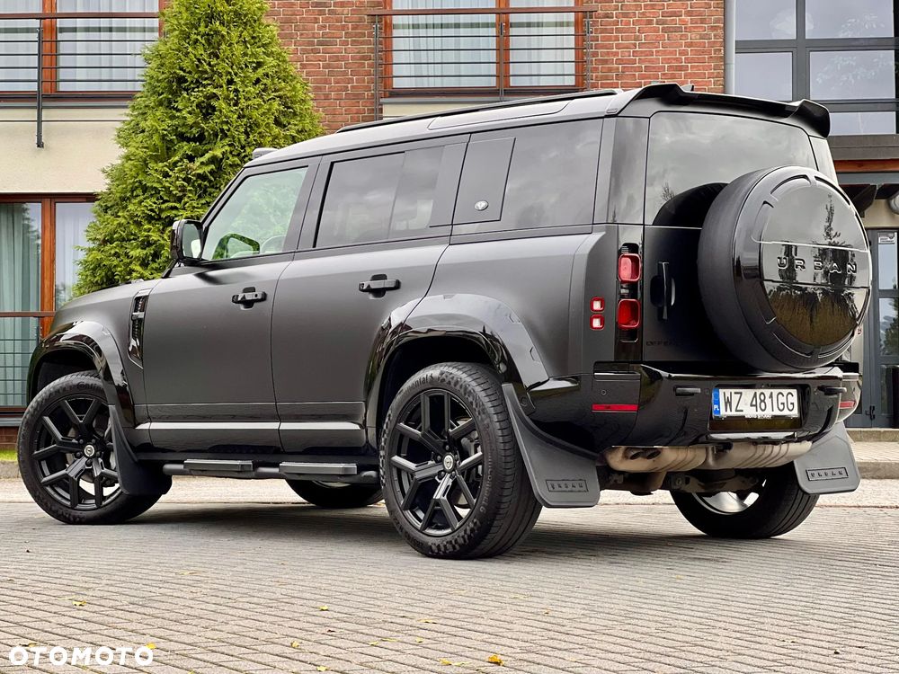 Land Rover Defender 3.0 D300 mHEV X-Dynamic SE - 16