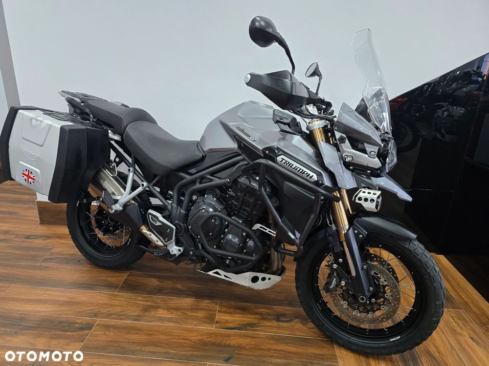 Triumph Tiger - 5