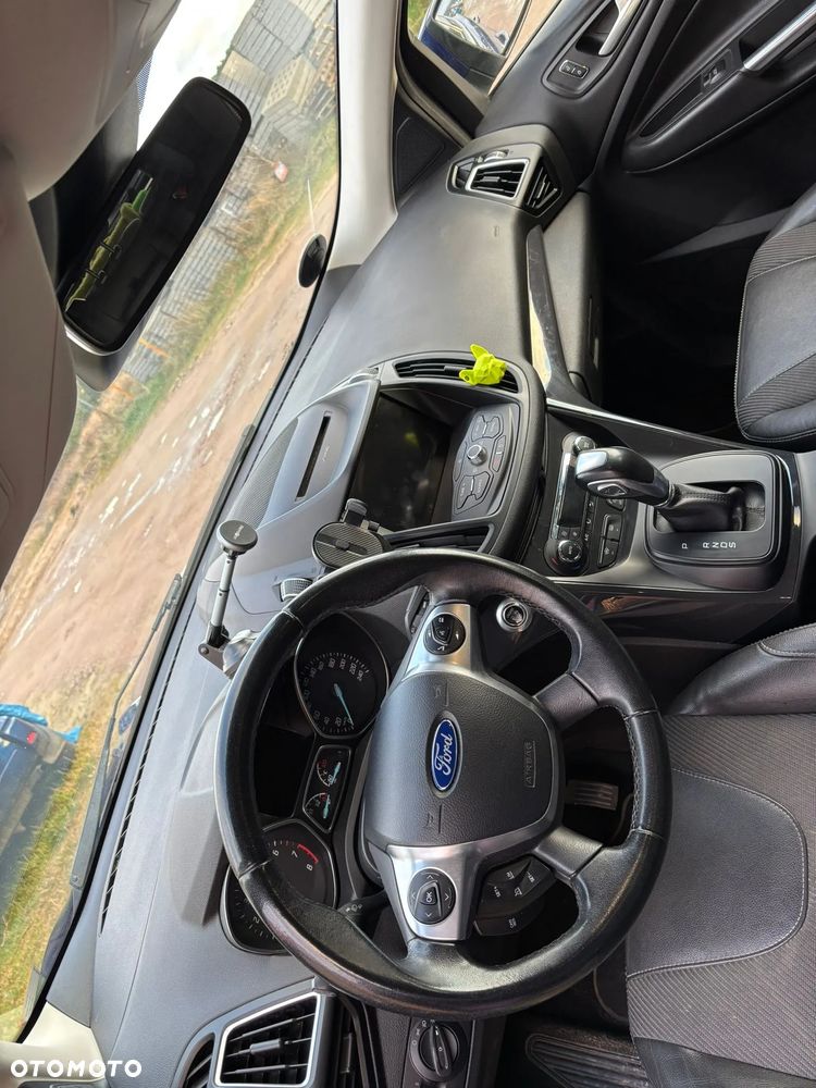 Ford Kuga 1.5 EcoBoost 4WD Titanium Plus - 19