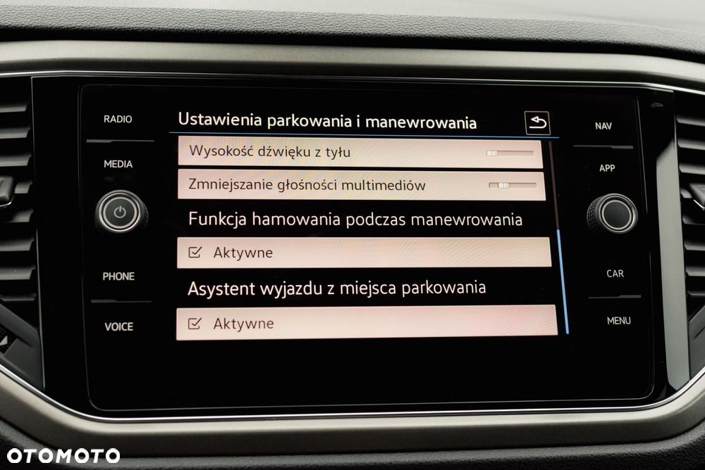 Volkswagen T-Roc - 20