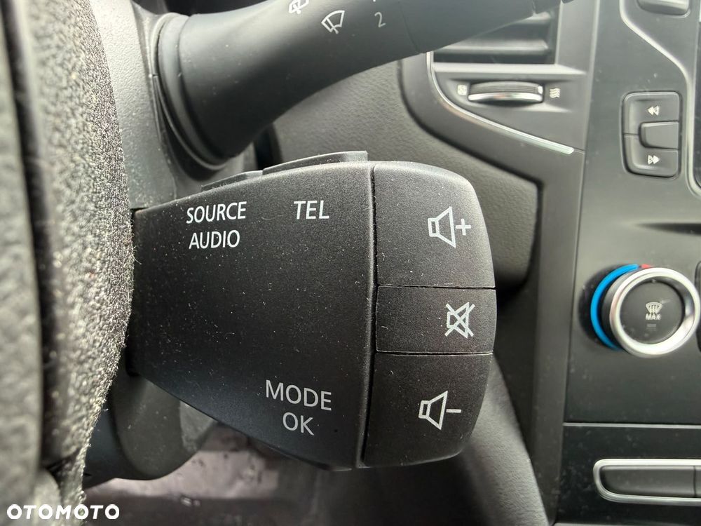 Renault Megane 1.3 TCe FAP Life - 19