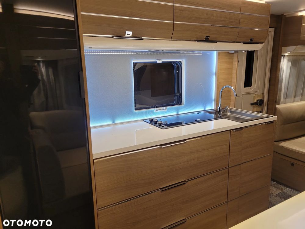 Adria Adora 613PK, mover, przedsionek Isabella - 12