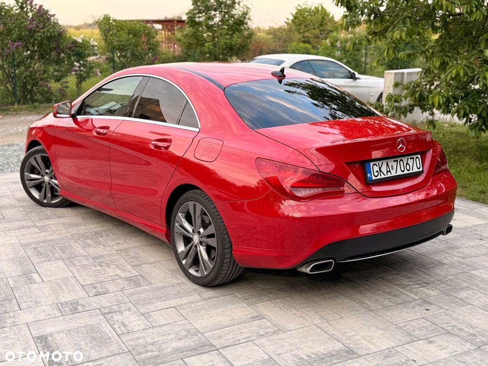 Mercedes-Benz CLA 200 AMG Line - 5