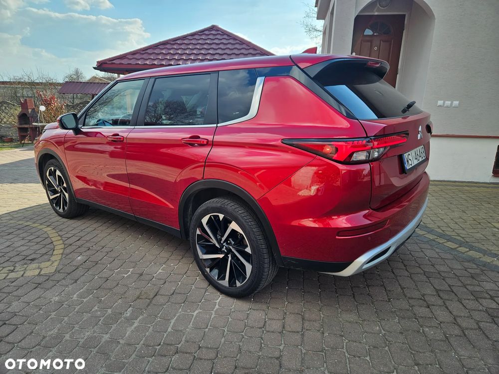 Mitsubishi Outlander - 7