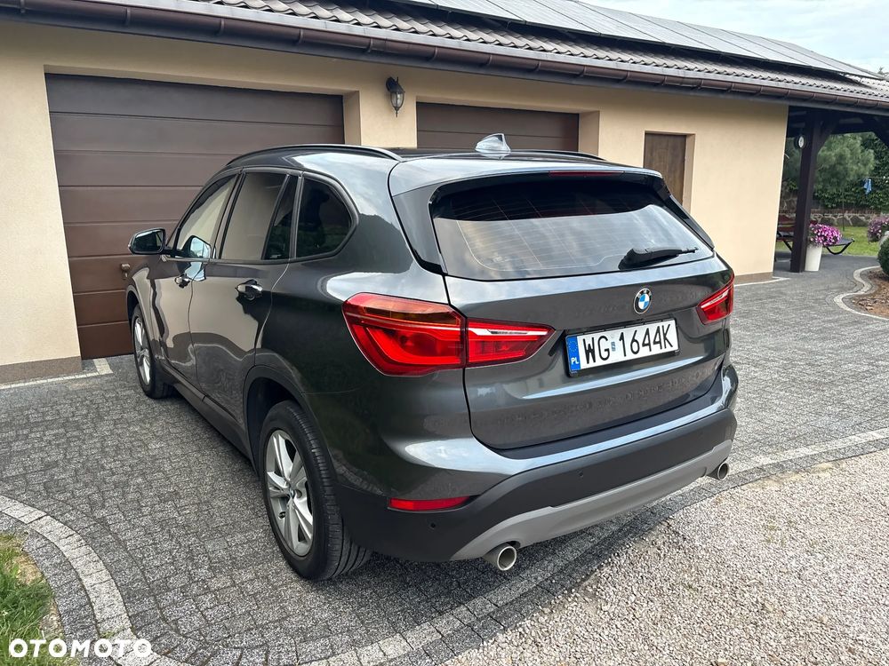 BMW X1 xDrive20d Advantage sport - 24