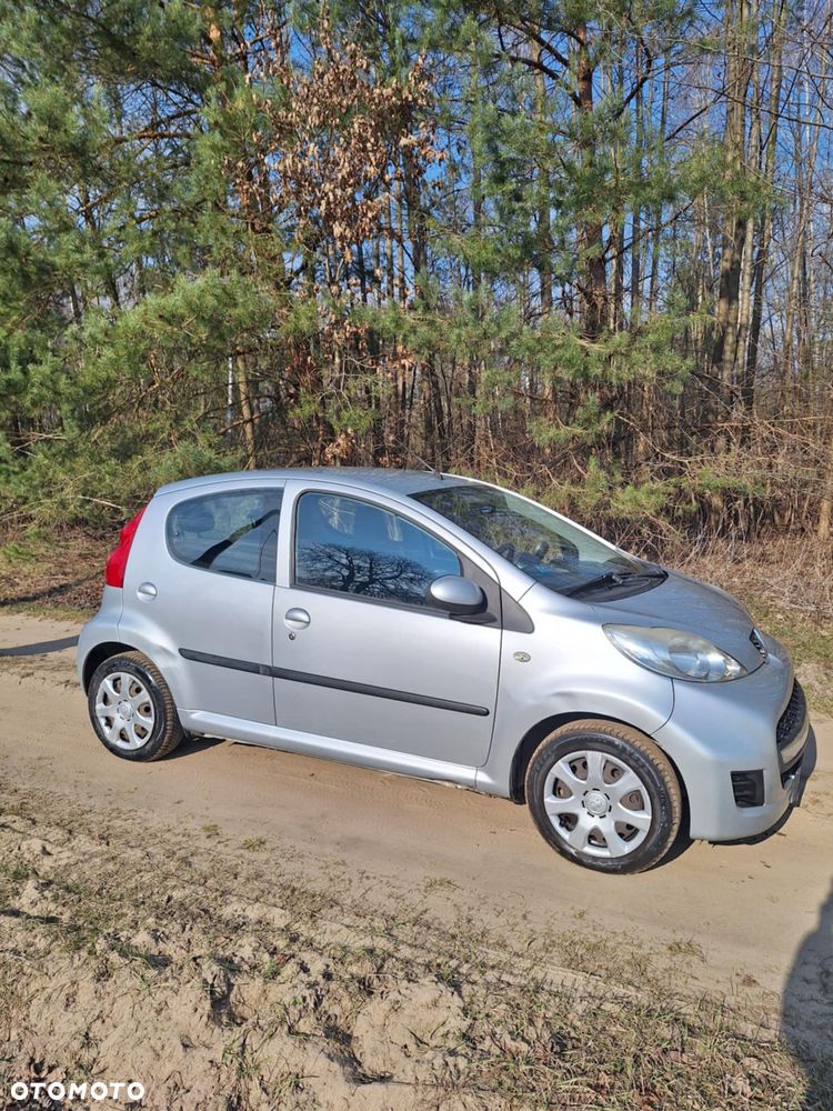 Peugeot 107 - 1
