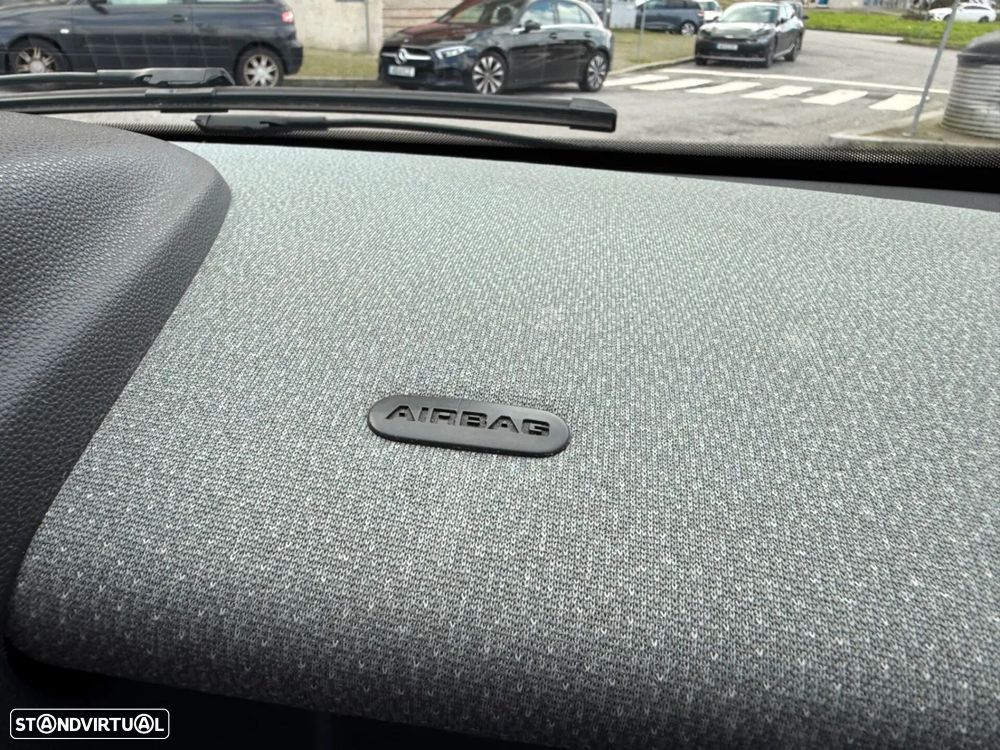 Smart ForTwo Coupé 0.8 cdi Pure 45 - 17