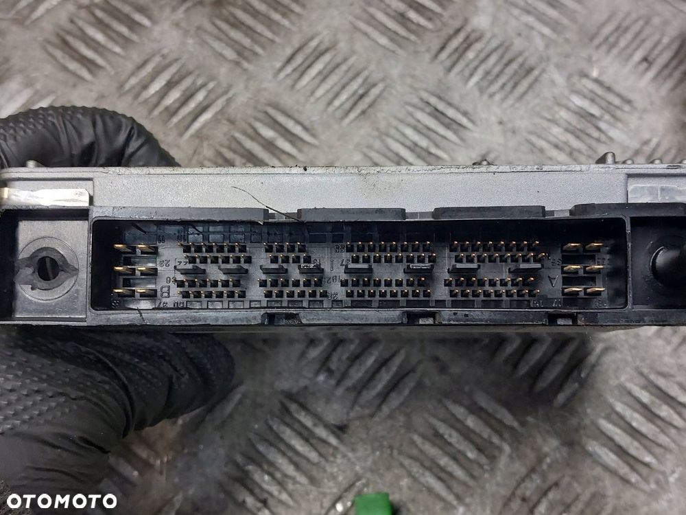 ZESTAW STARTOWY VOLVO S80 I 2.4 D5 0281010319 8645716 P08671223 8671224 - 3