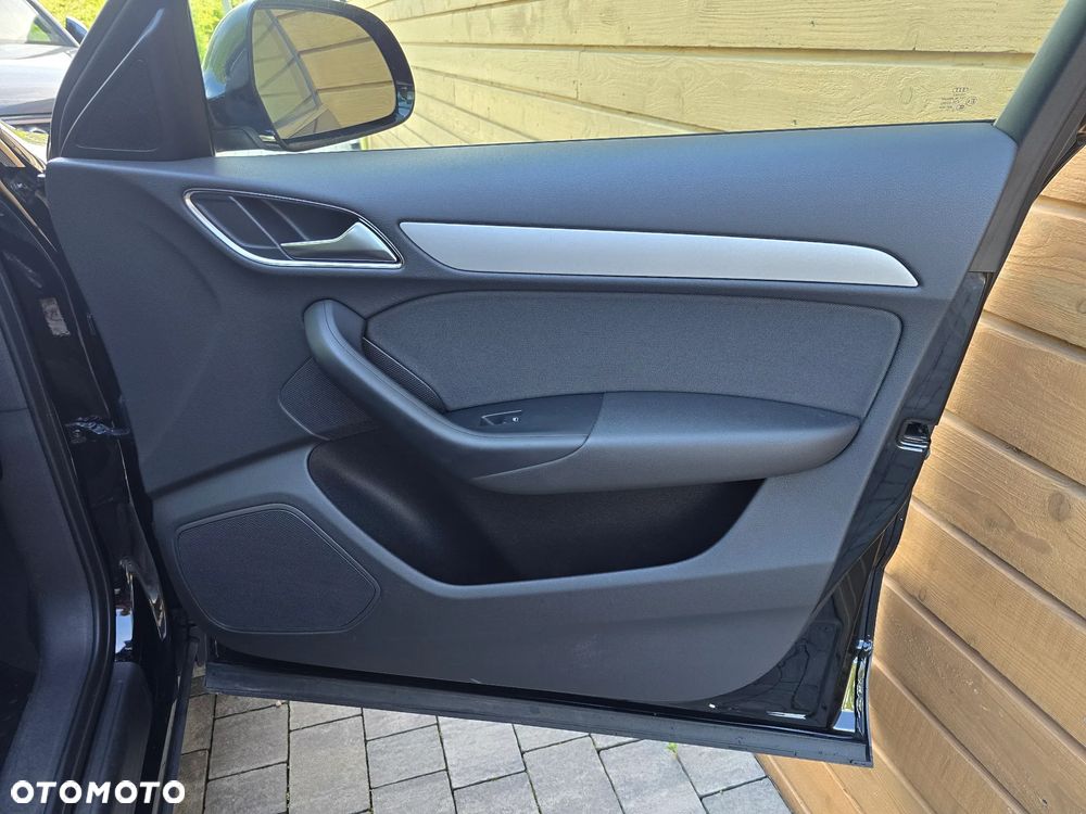 Audi Q3 2.0 TDI Quattro Edycja Specjalna - 27