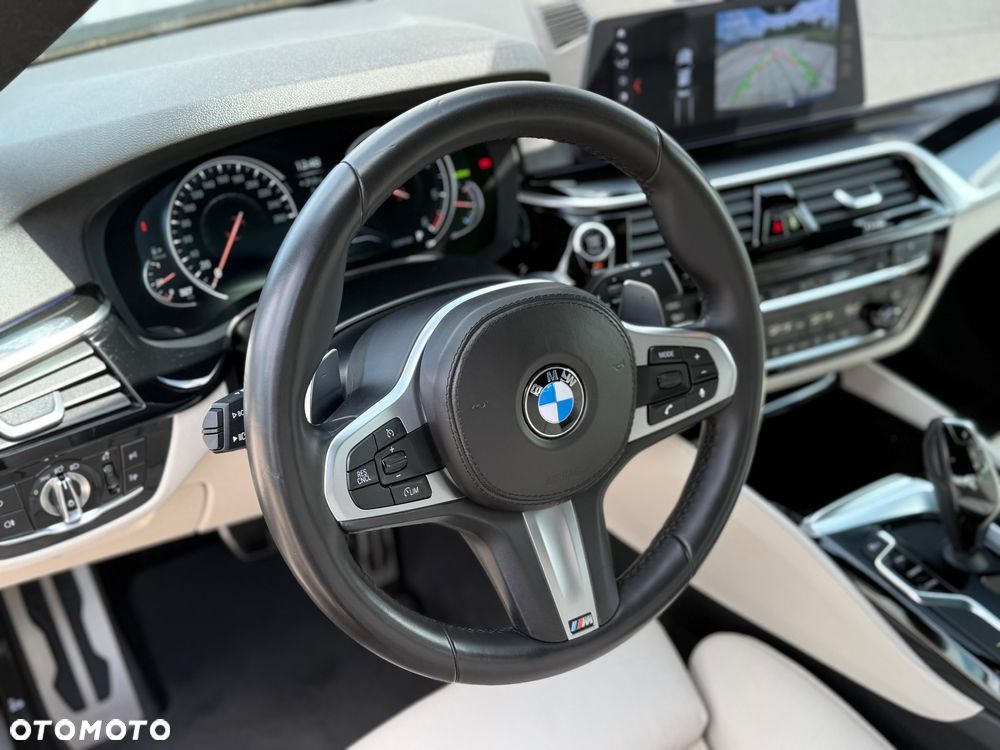 BMW Seria 5 520d xDrive M Sport sport - 10
