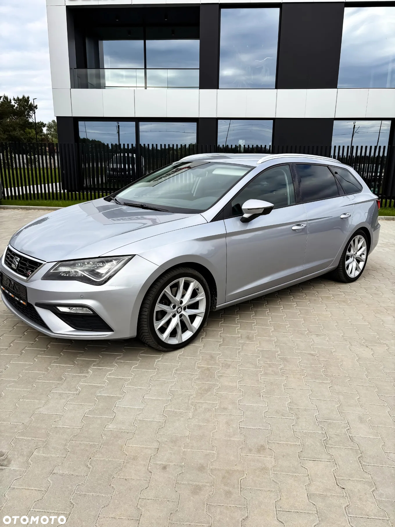 Seat Leon ST 2.0 TDI Start&Stop DSG FR - 5