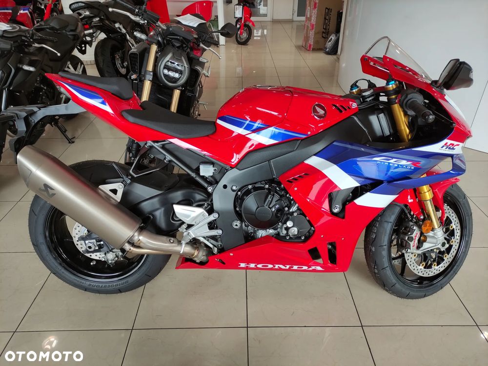 Honda CBR - 3